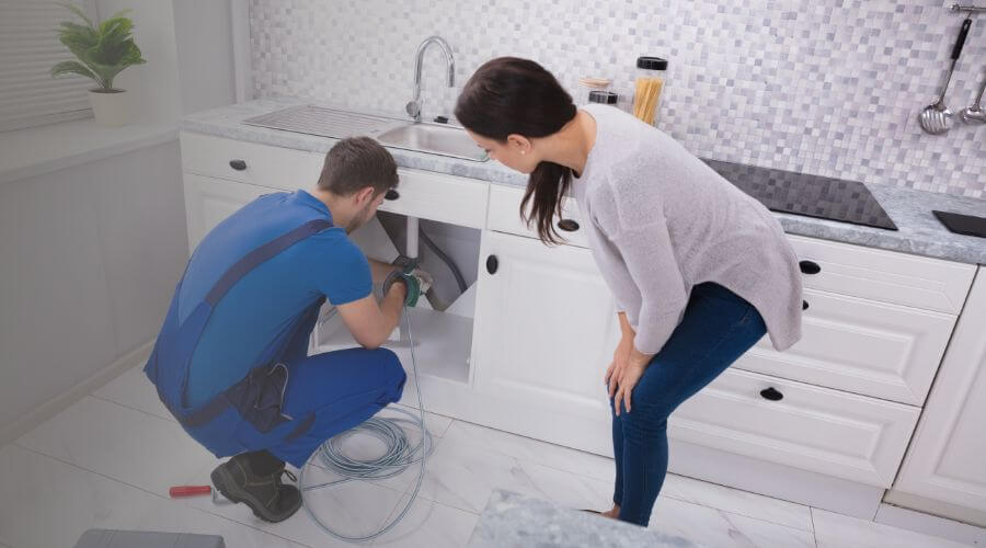 Expert burst pipe repair services in Aurora, IL
